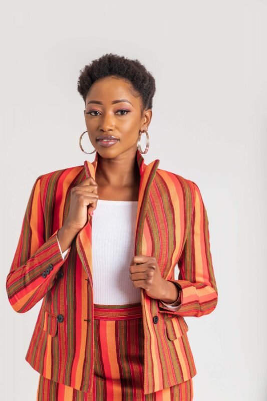 nyani lapel